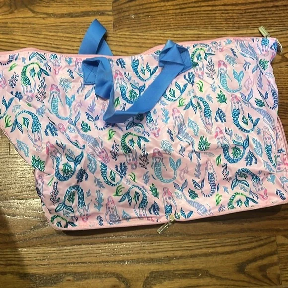 Lilly Pulitzer Getaway packable tote Pink Blossom Girls Night Out NWOT - Picture 4 of 6
